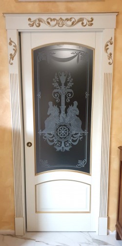 Vetro satinato con decoro/incisione sabbiata